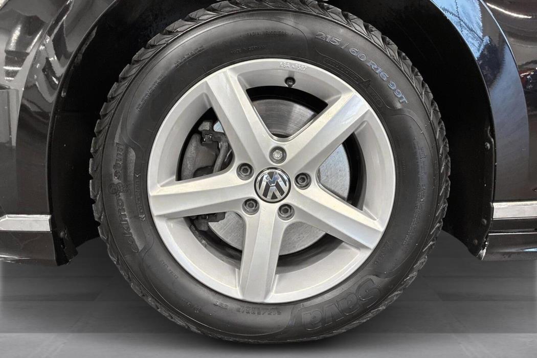 VOLKSWAGEN Passat 2016