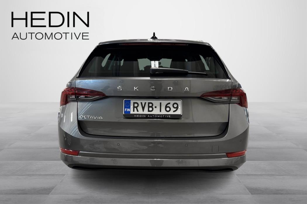 Skoda Octavia 2023