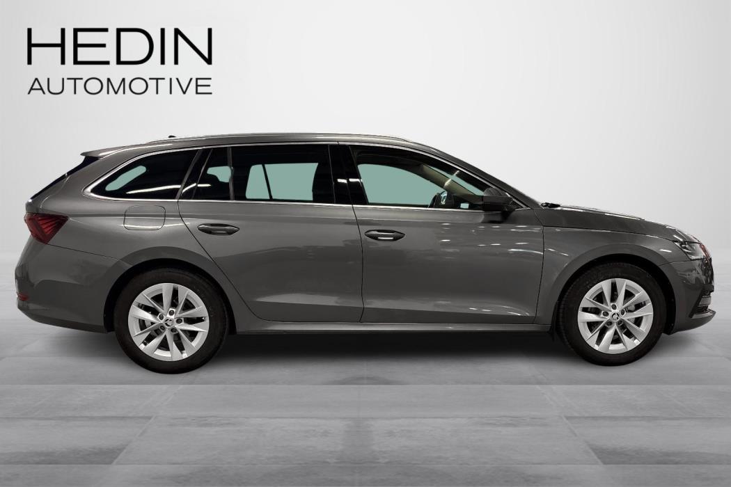 Skoda Octavia 2023