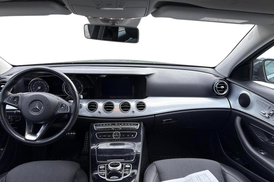 Mercedes-Benz E 2017