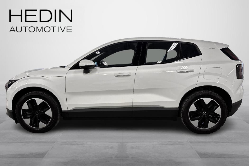VOLVO EX30 2025