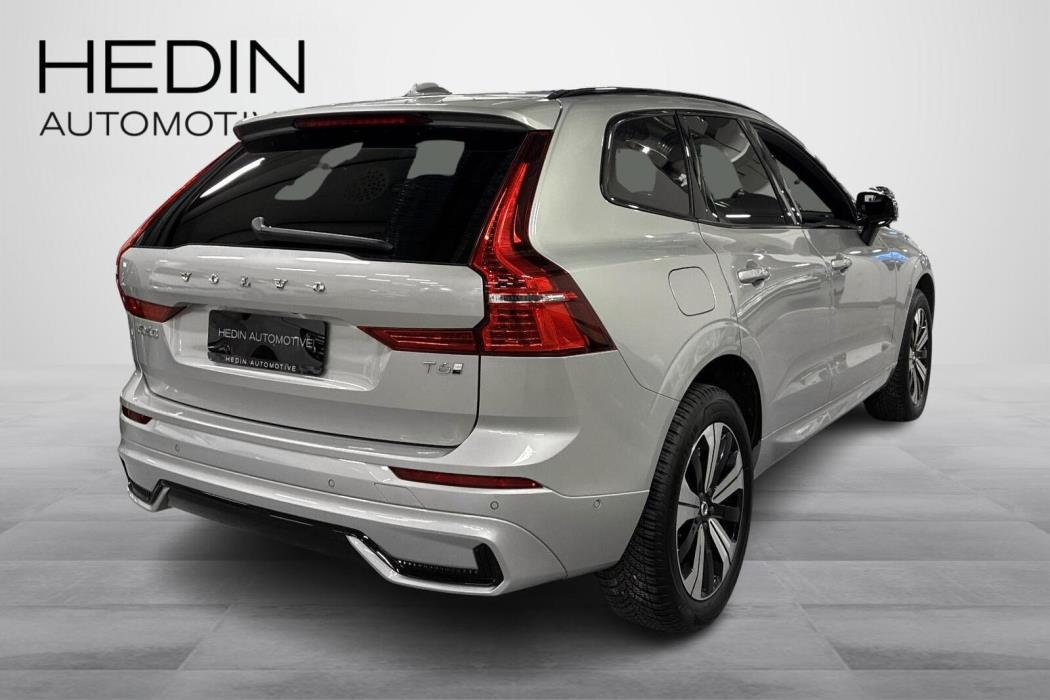Volvo XC60 2025