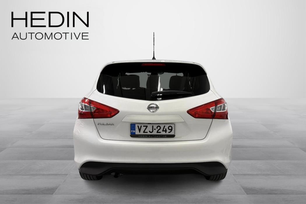 Nissan Pulsar 2017