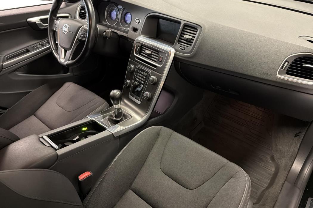 VOLVO S60 2012