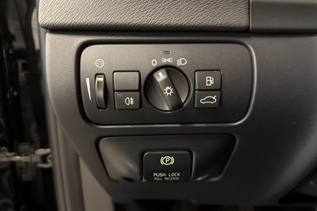 VOLVO S60 2012