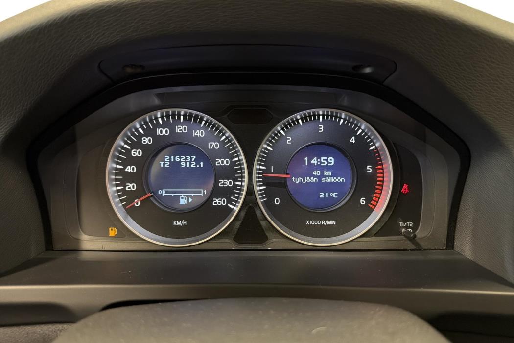 VOLVO S60 2012