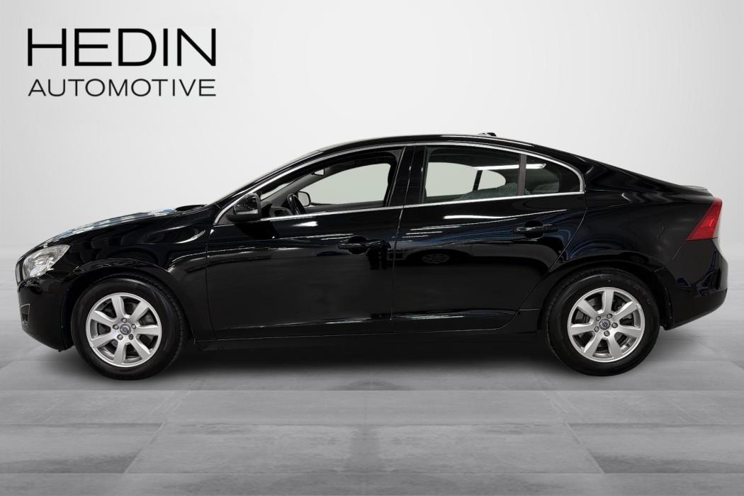VOLVO S60 2012