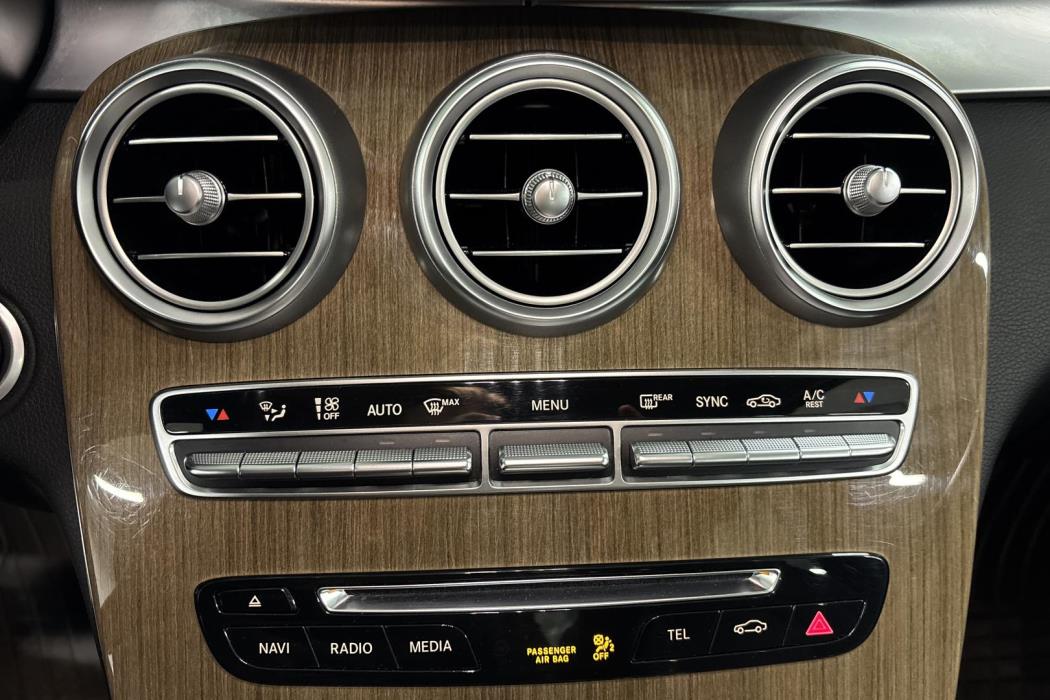 MERCEDES-BENZ C 2016