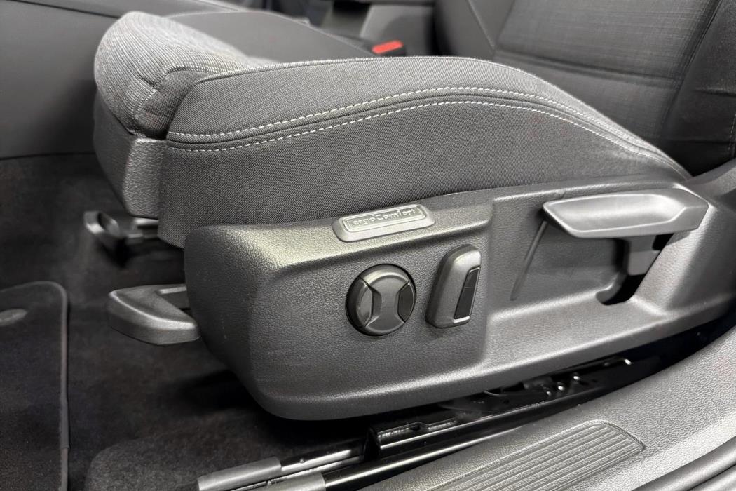 Volkswagen Passat 2022