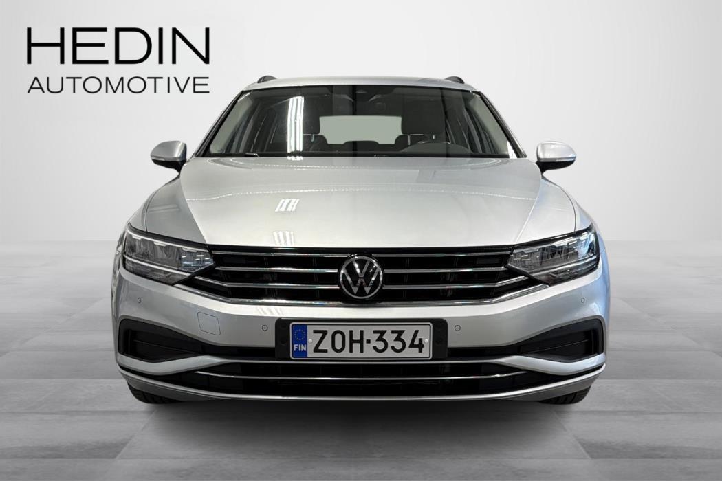 Volkswagen Passat 2022