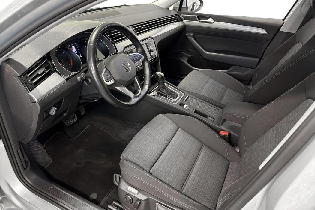 Volkswagen Passat 2022