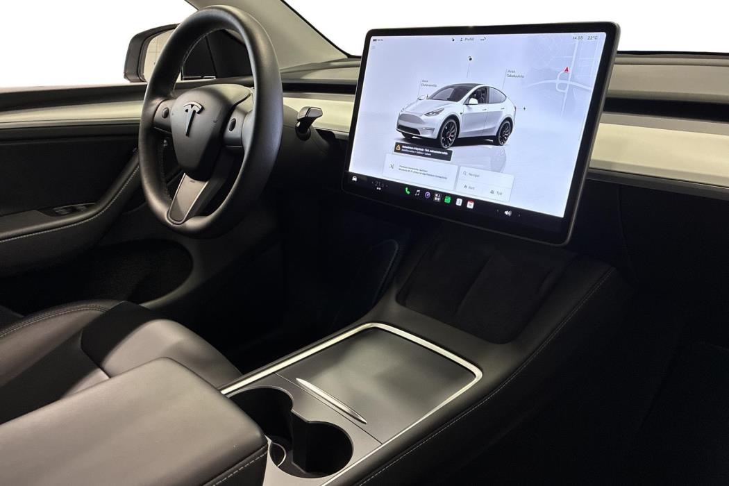 Tesla Model Y 2022