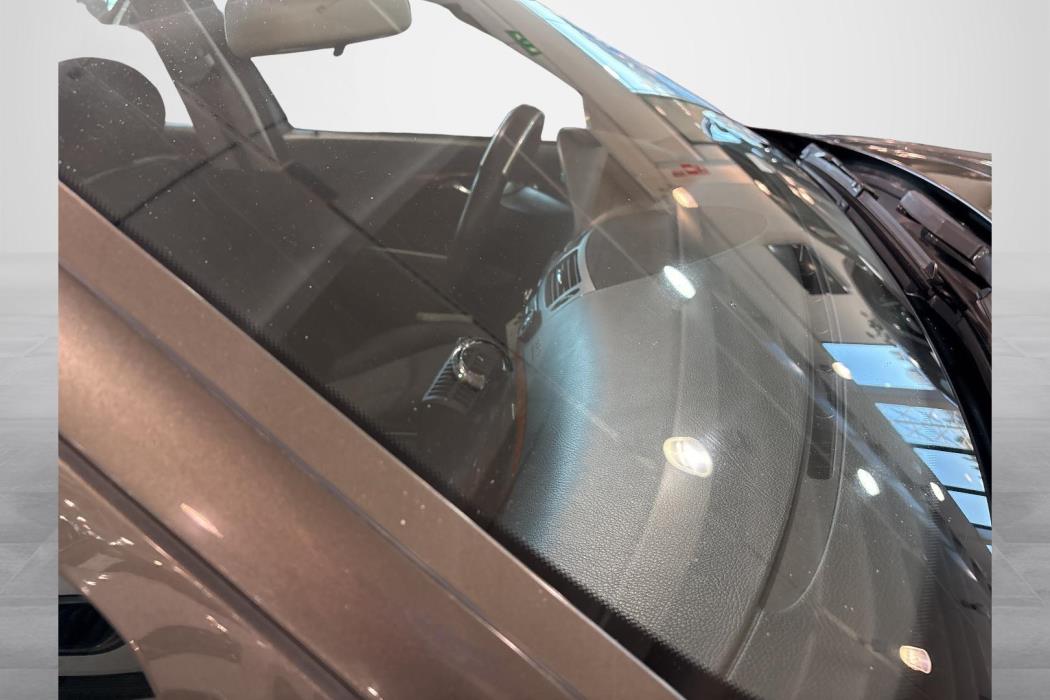 MERCEDES-BENZ E 2006