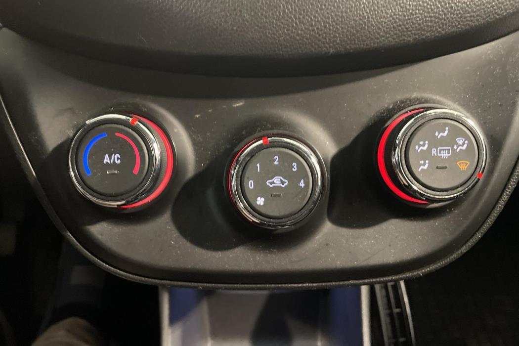 OPEL Karl 2015