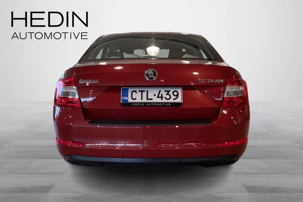 SKODA OCTAVIA 2015
