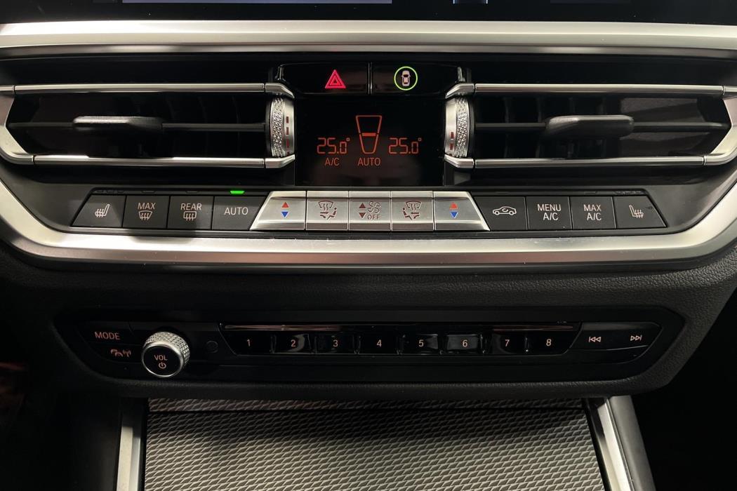 BMW 320 2021
