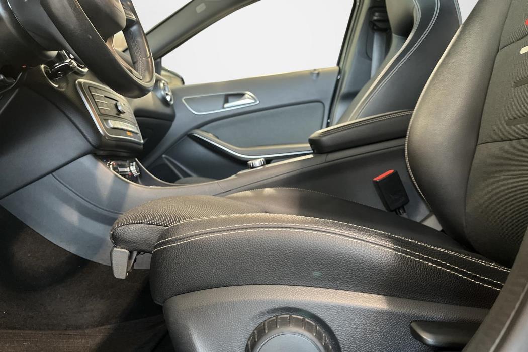Mercedes-Benz A 2017