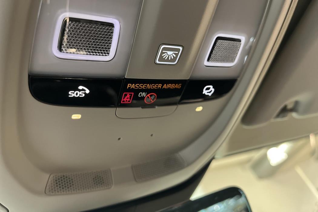 VOLVO V60 2022
