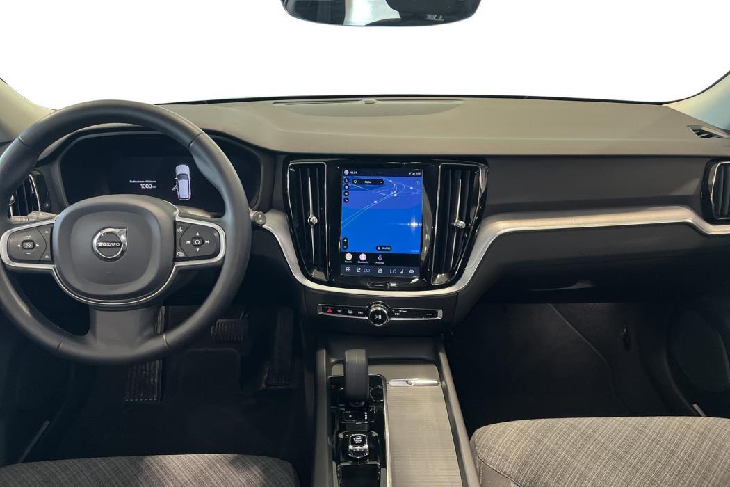 VOLVO V60 2022