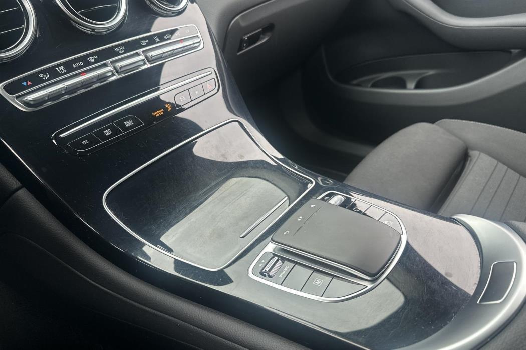 Mercedes-Benz GLC 2021