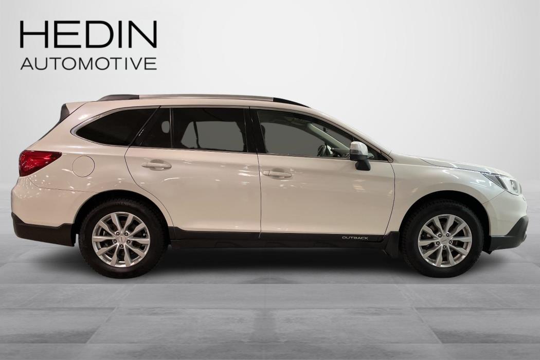 SUBARU OUTBACK 2017