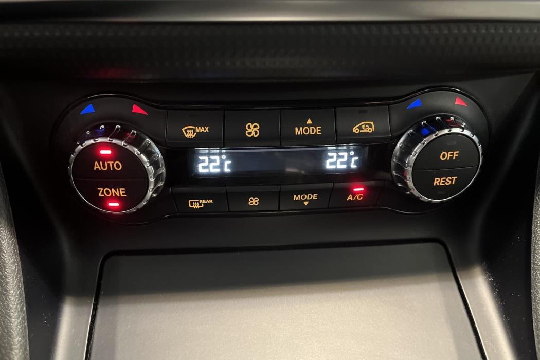 Mercedes-Benz A 2015