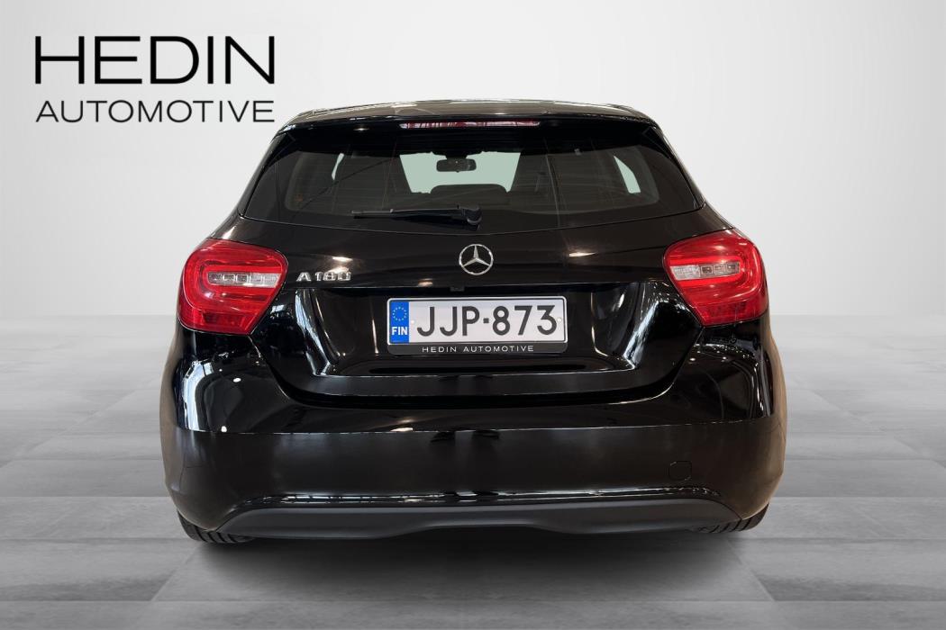 Mercedes-Benz A 2015