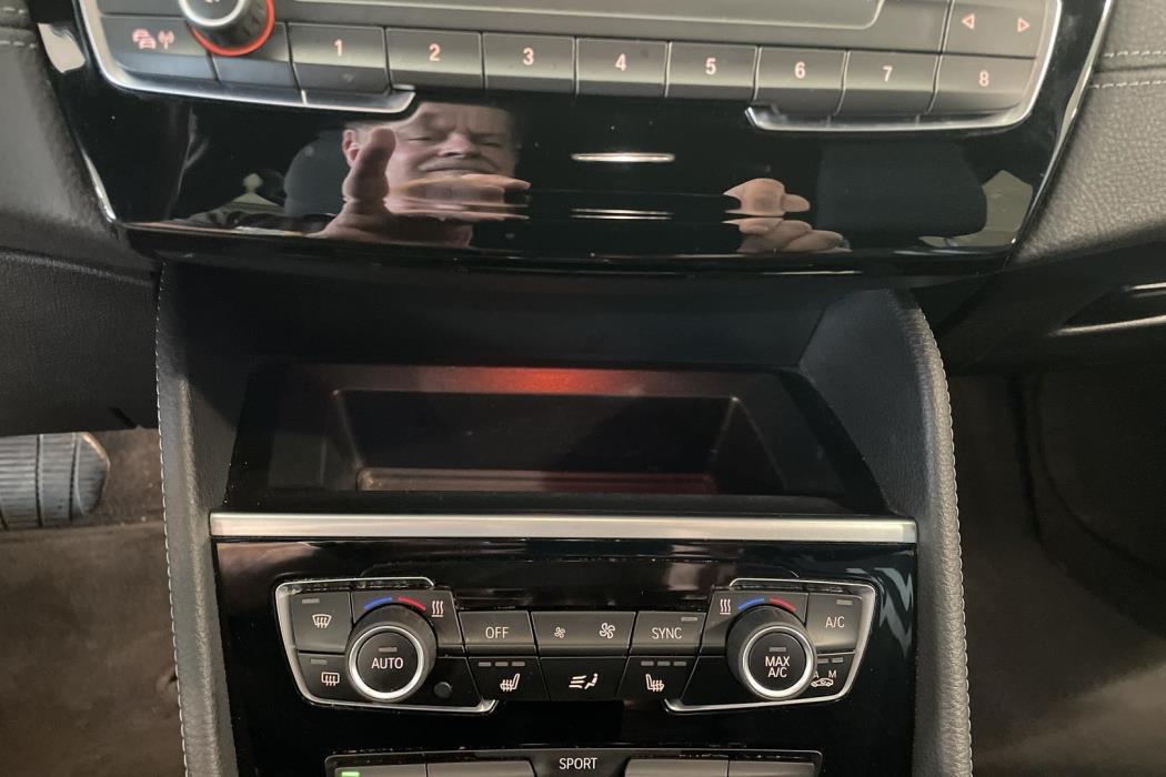 BMW 218 2022