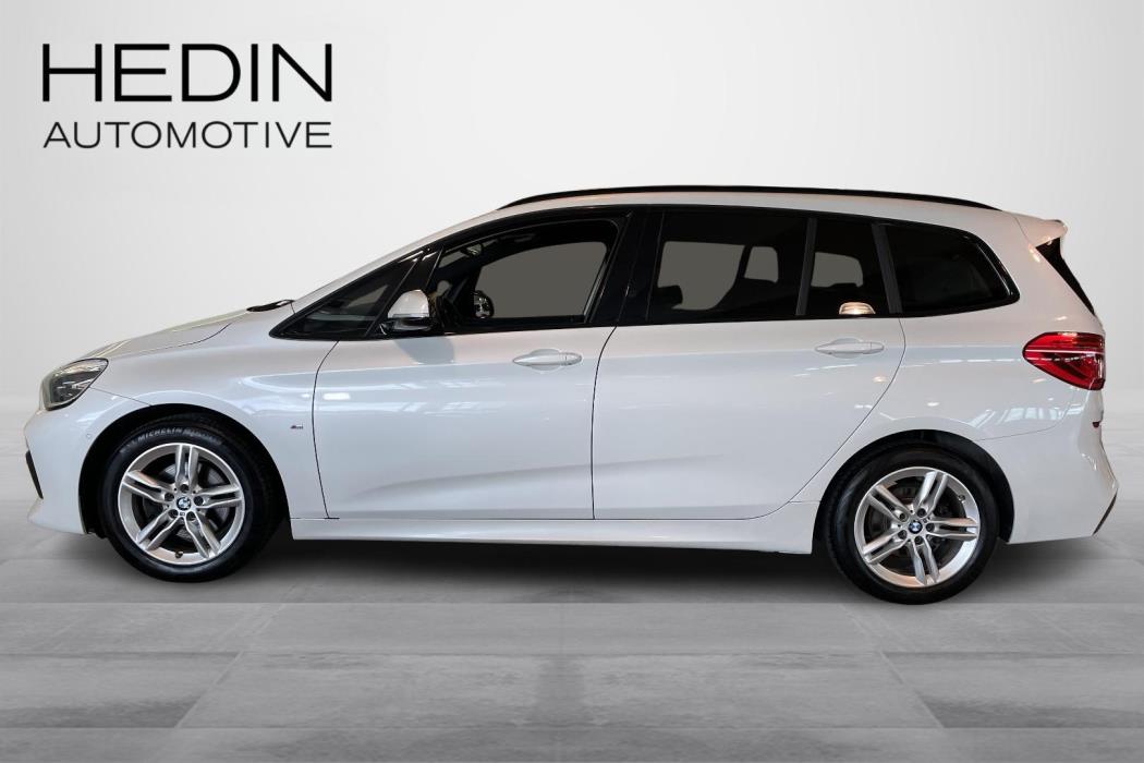 BMW 218 2022