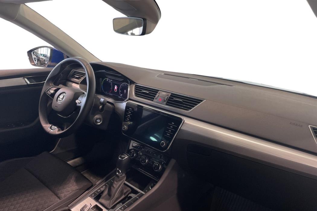 Skoda Superb 2023