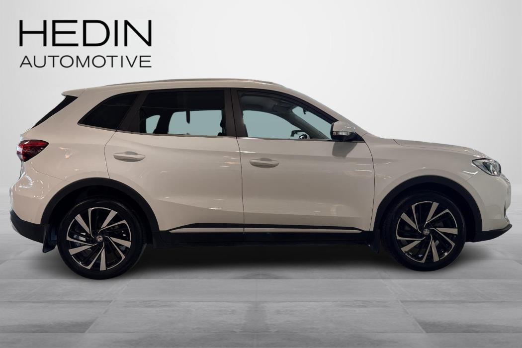 MG ZS 2025