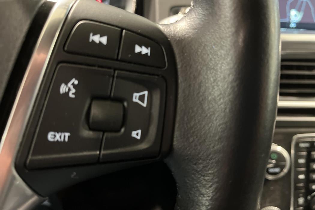 Volvo V60 Cross Country 2016