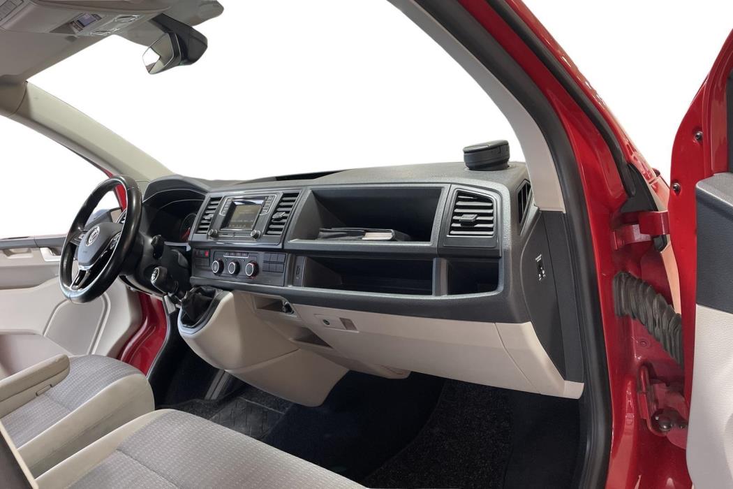 Volkswagen Caravelle 2016