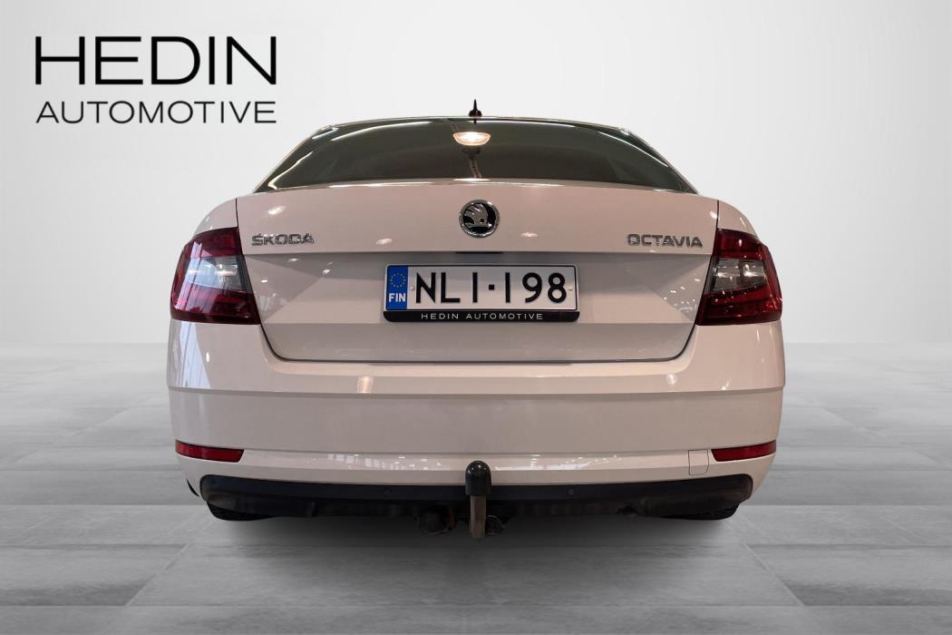 SKODA OCTAVIA 2018
