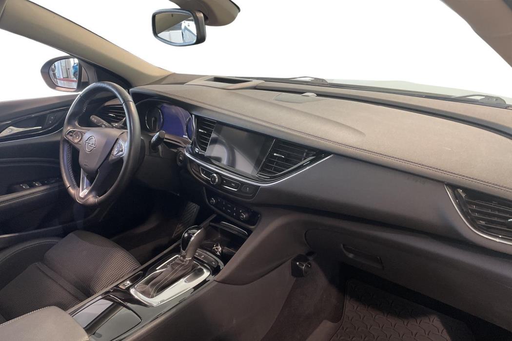 OPEL Insignia 2019