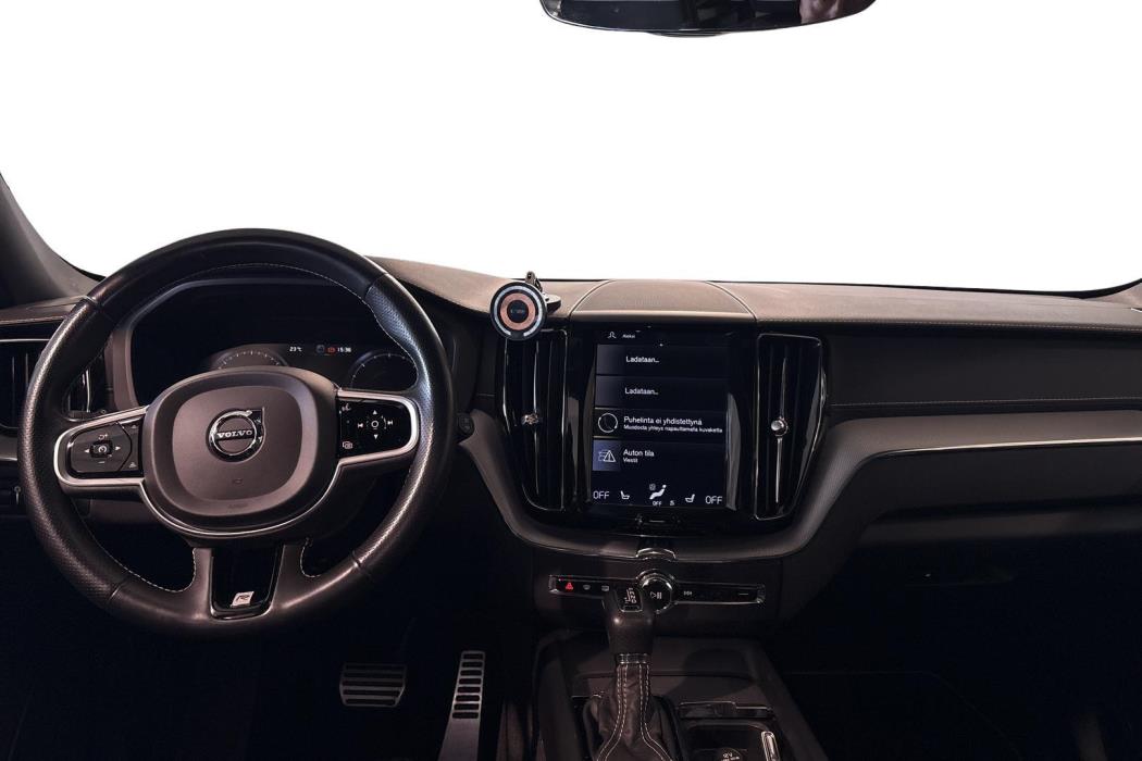 VOLVO XC60 2019
