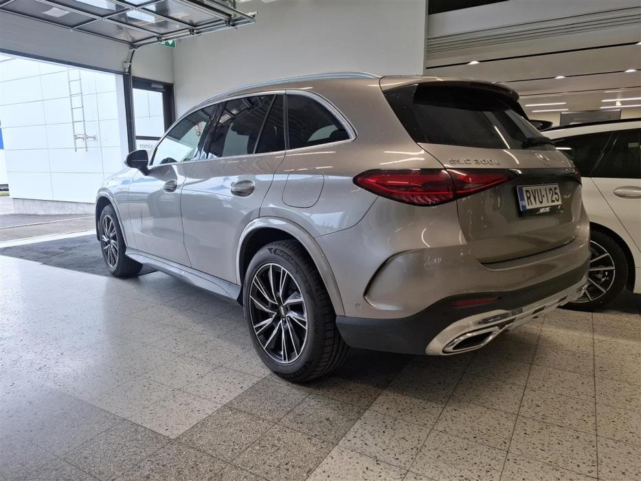 Mercedes-Benz GLC 2024