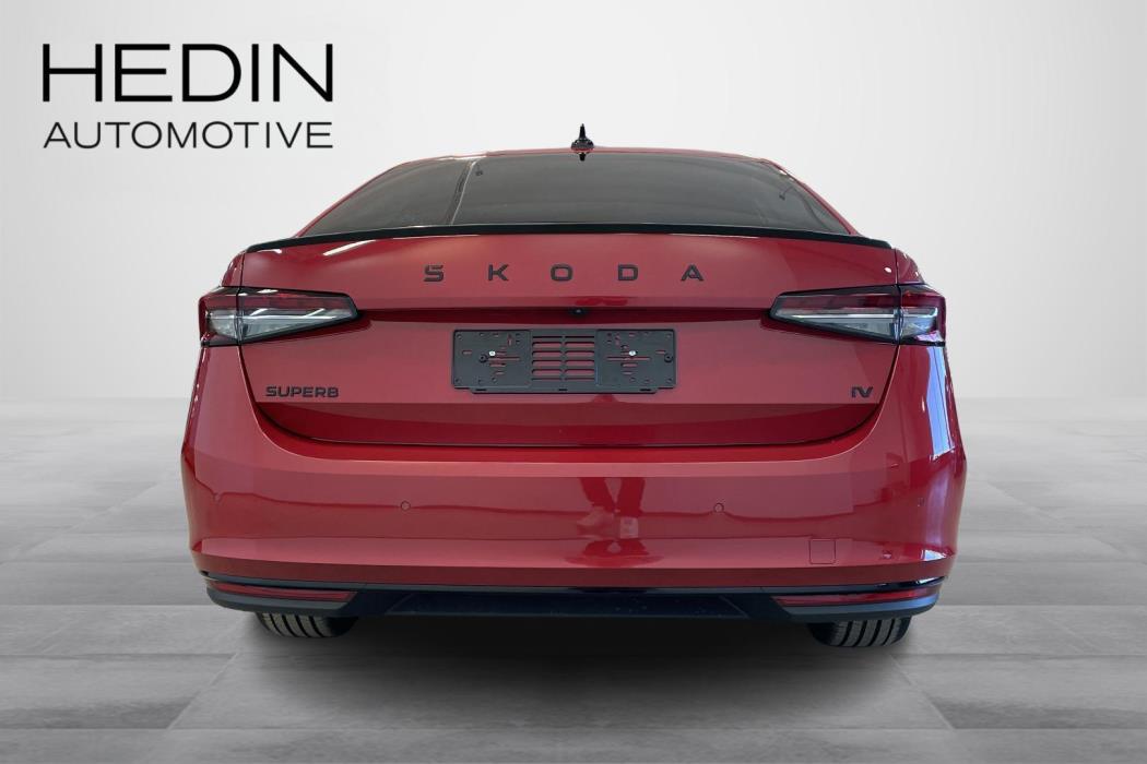 Skoda Superb 2025