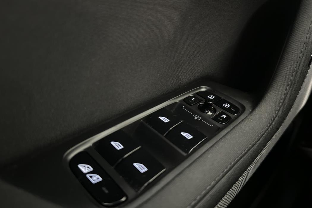 Polestar 2 2023