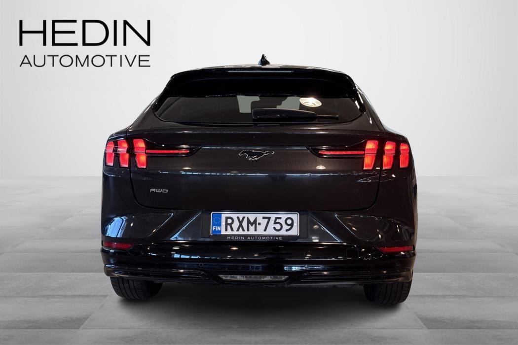 Ford Mustang Mach-E 2022