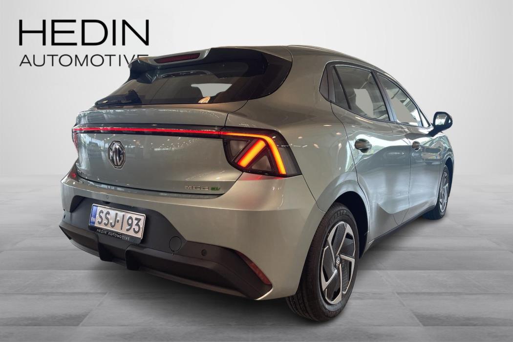 MG MG4 Urban 2026