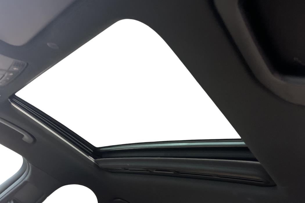 Mercedes-Benz EQC 2020