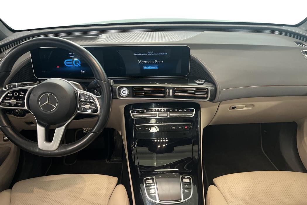 Mercedes-Benz EQC 2020