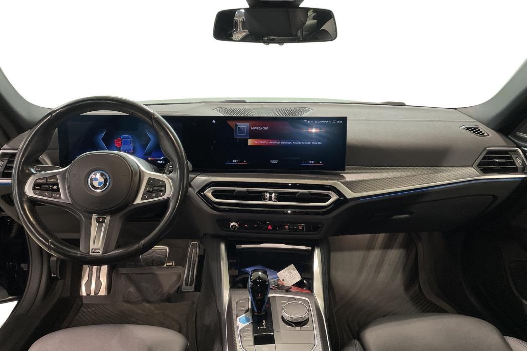 BMW i4 2023