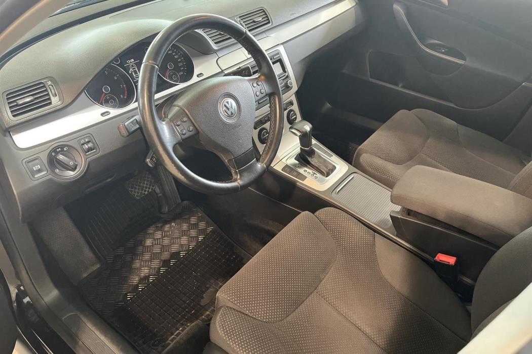 VOLKSWAGEN PASSAT 2008