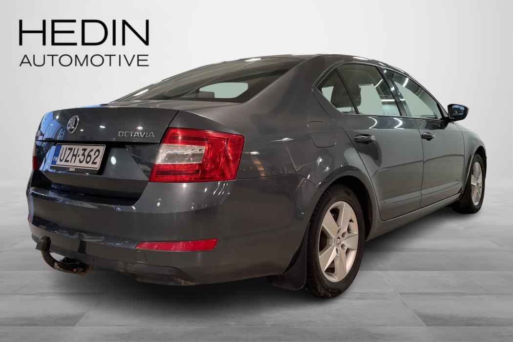 SKODA OCTAVIA 2016