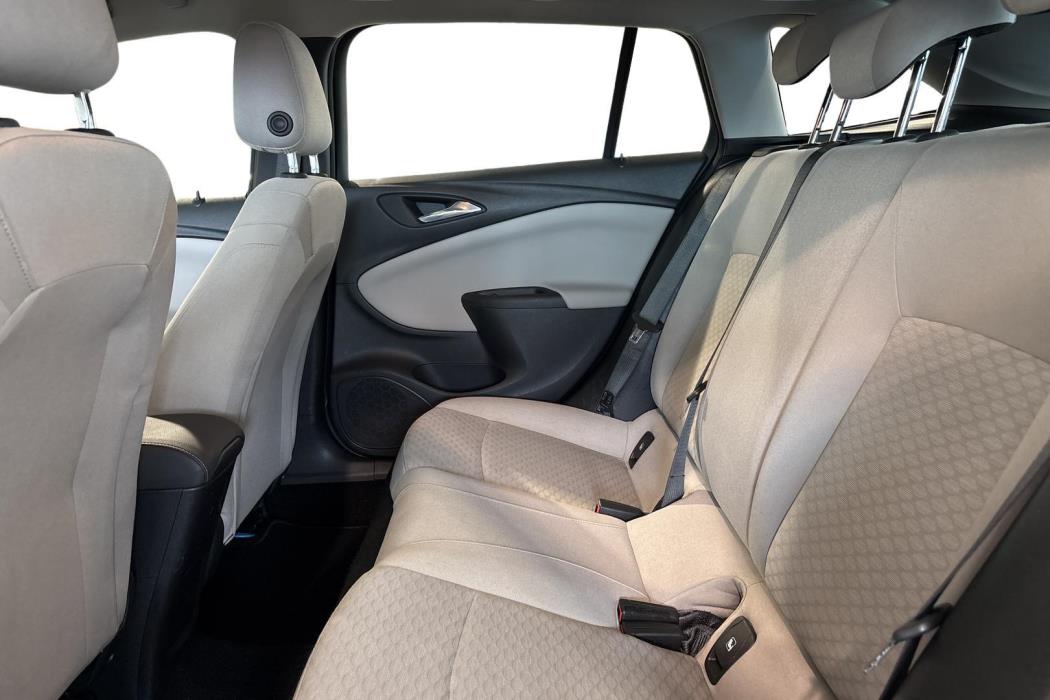 OPEL ASTRA 2018
