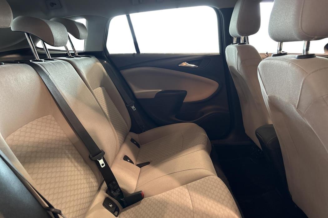 OPEL ASTRA 2018