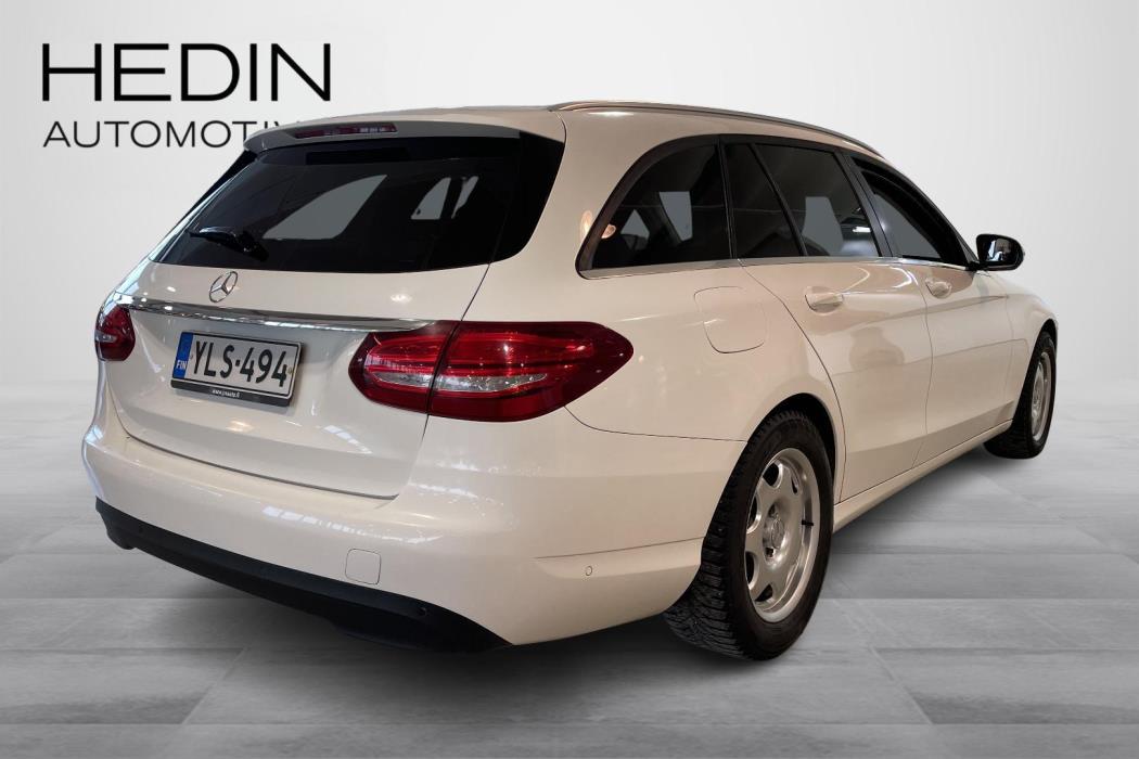 MERCEDES-BENZ C 2015