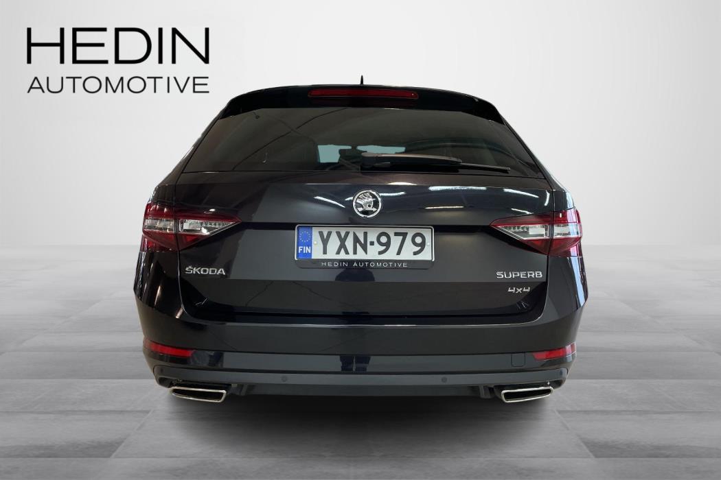 SKODA Superb 2016
